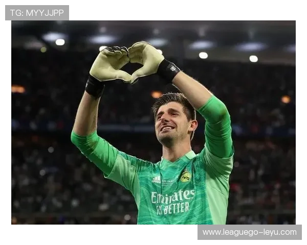 库尔图瓦为何是门将考古学家？深度解析其职业生涯与历史重构