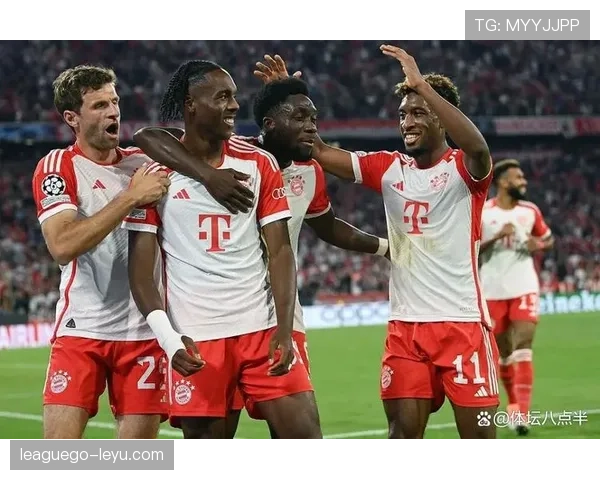 德甲转会市场火热,多队引援增强竞争力 德甲转会市场火热,多队引援增强竞争力