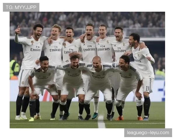 皇家马德里新赛季首战强势横扫对手,状态火热展现争冠实力 皇家马德里新赛季首战强势横扫对手,状态火热展现争冠实力