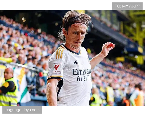 皇家马德里延续欧洲豪门核心地位,本赛季表现稳健 皇家马德里延续欧洲豪门核心地位,本赛季表现稳健