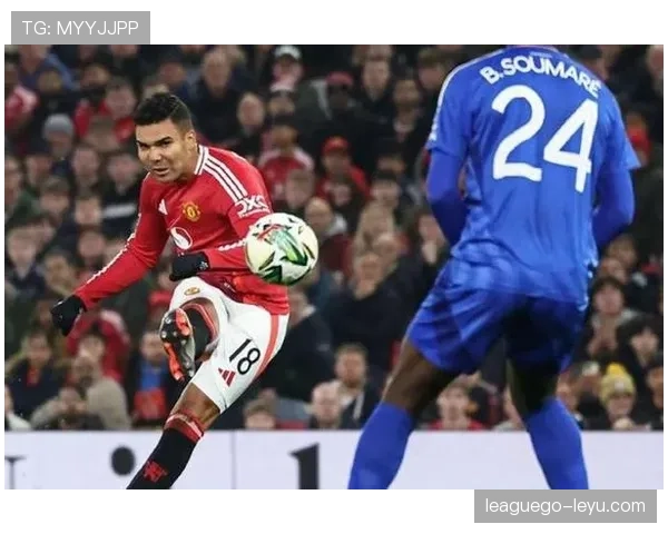 乌加特 vs 卡塞米罗：拦截能力与经验的对比